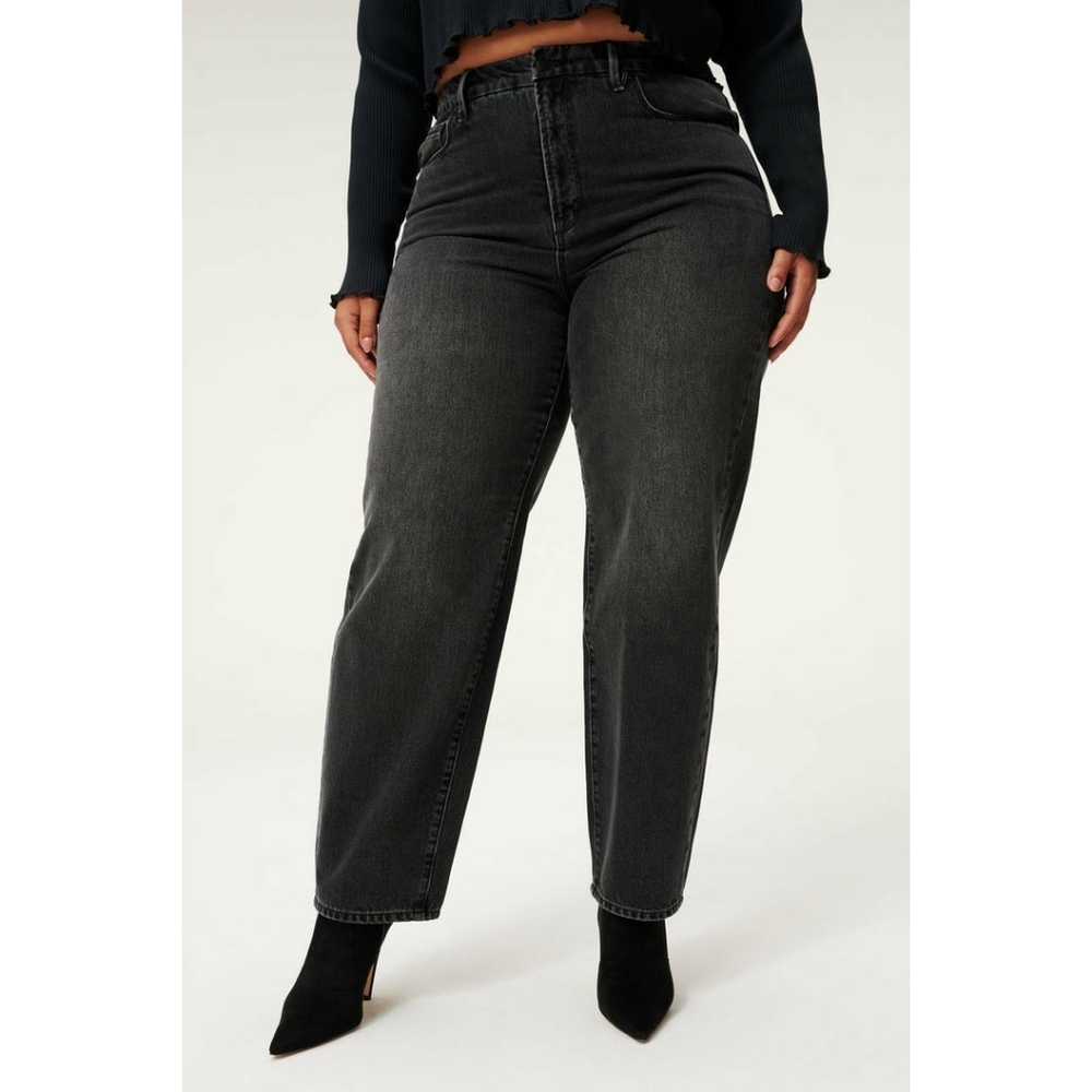 Good American 90s Duster Straight Leg Jeans